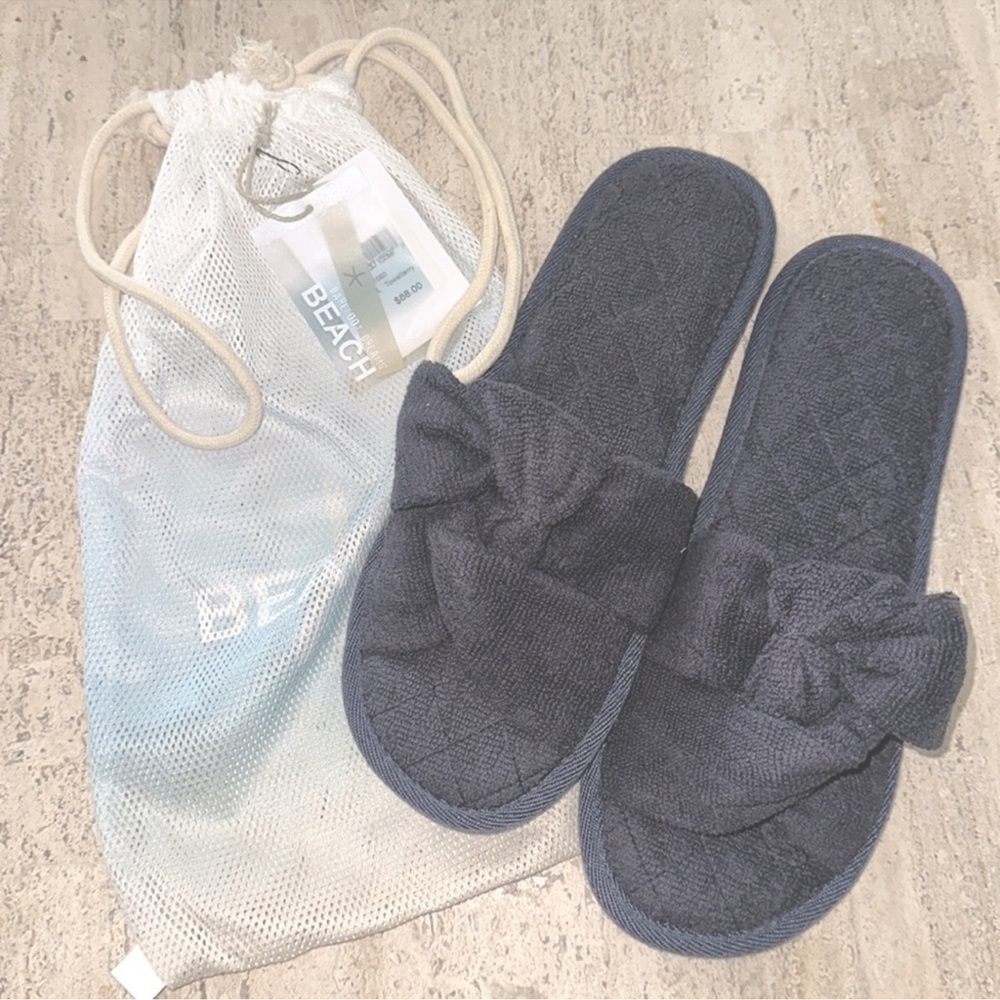 BAREFOOT DREAMS Towel Terry Sandal Navy Indigo Quilted Knot Detail Sz 7-8
